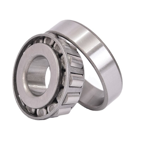Truck Parts: Tapered Roller Bearing